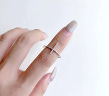 Load image into Gallery viewer, Cross .925 Ring