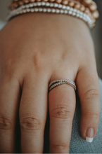 Load image into Gallery viewer, BANE Crossover Ring