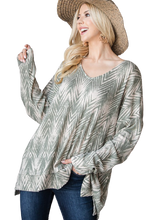 Load image into Gallery viewer, Warm Chevron Print Top