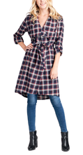 Load image into Gallery viewer, Handkerchief Hem Woven Jacket