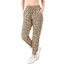Load image into Gallery viewer, French Terry Joggers - Leopard
